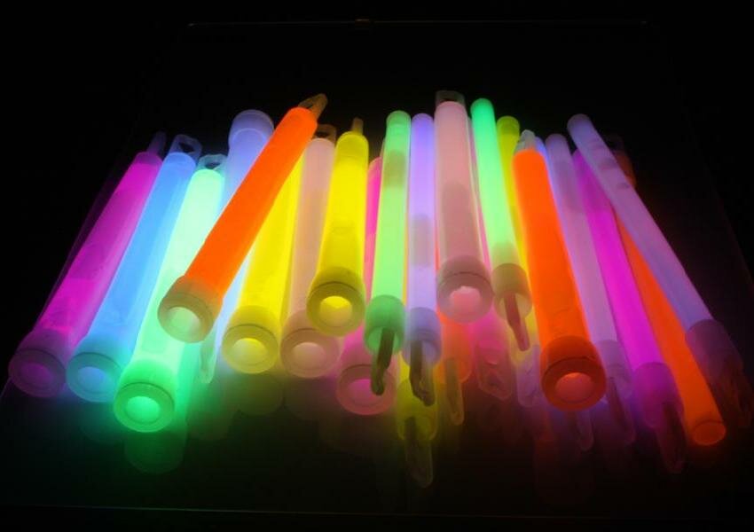 moving glow sticks myspace layout